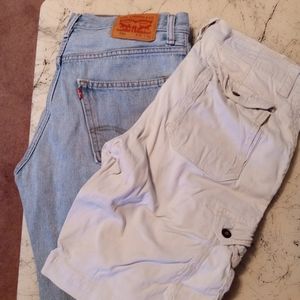 Levis 32 x 32, & Shorts 32